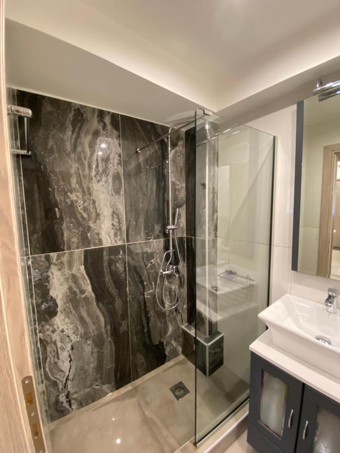 Luxury Loft Kalu Tsesme A Appartement Ioannina Buitenkant foto